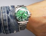 High-Quality Replica Rolex Submariner 361L Stainless Steel Case Green Ceramic Bezel 